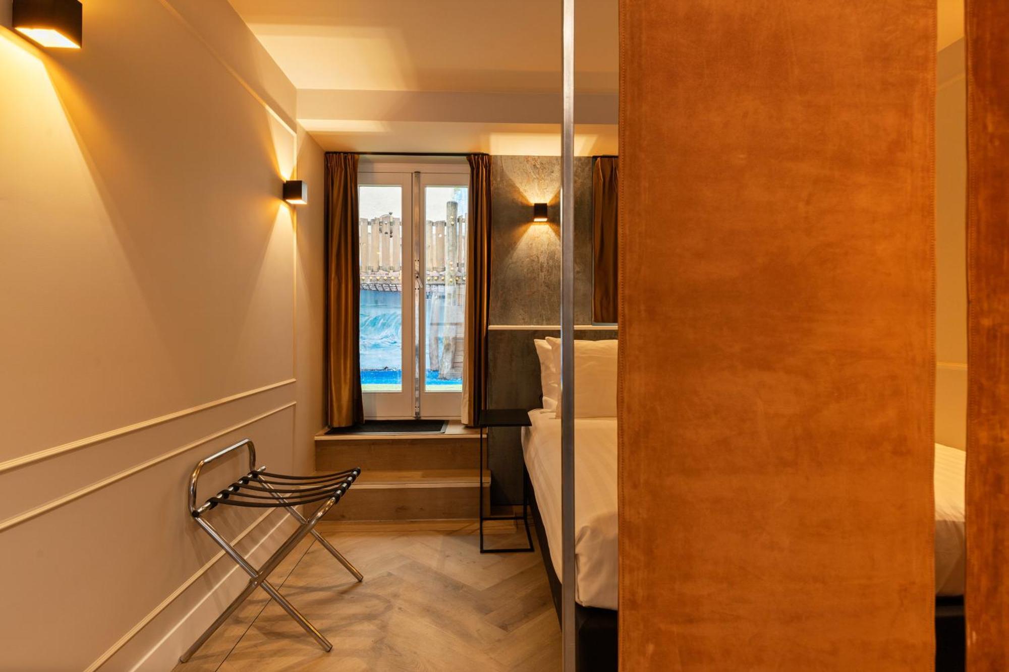 Midtown Hotel Royal Room Amsterdam Exterior foto